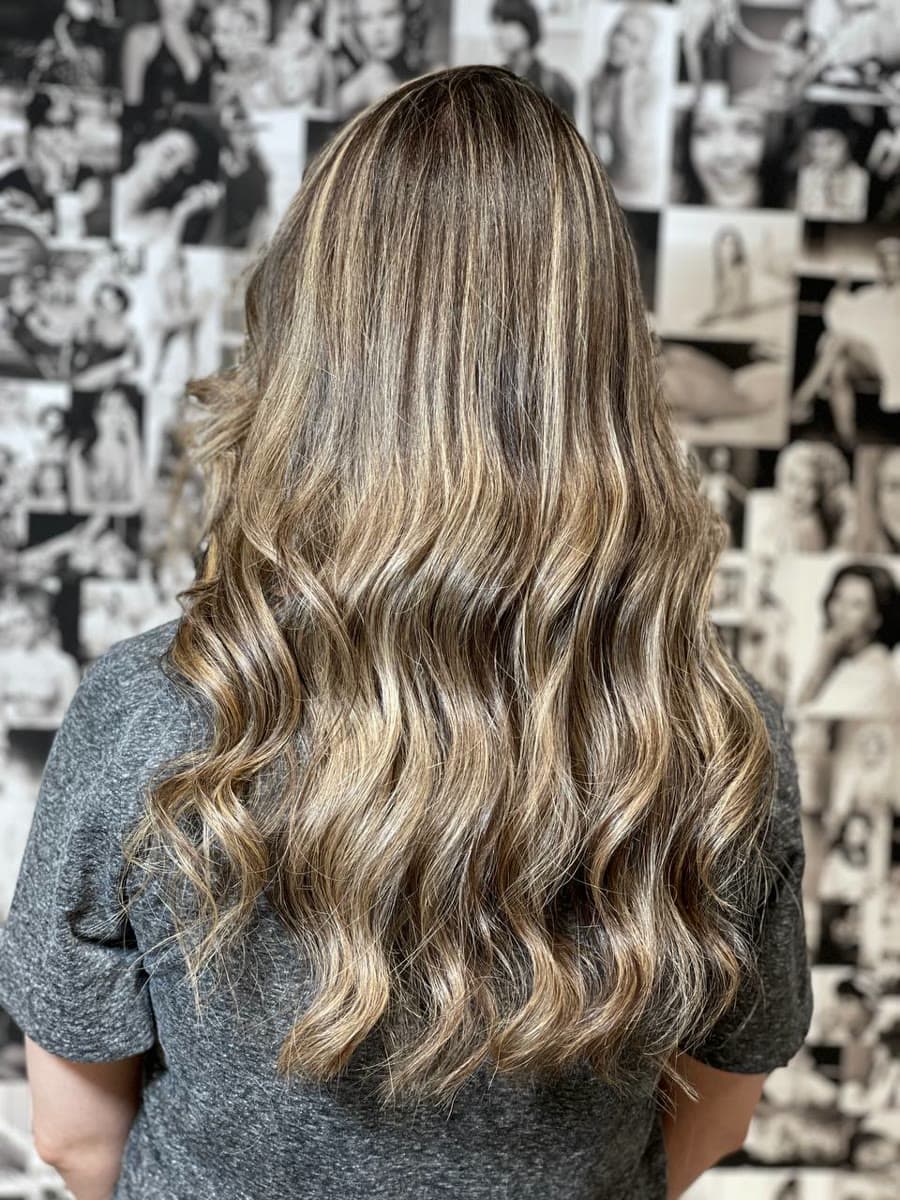 Golden blonde waves